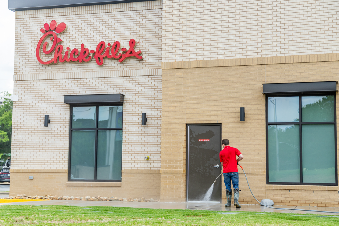 Why High-Frequency Commercial Kitchen Pressure Washers Are Worth the Money for Quick Service Restaurants
