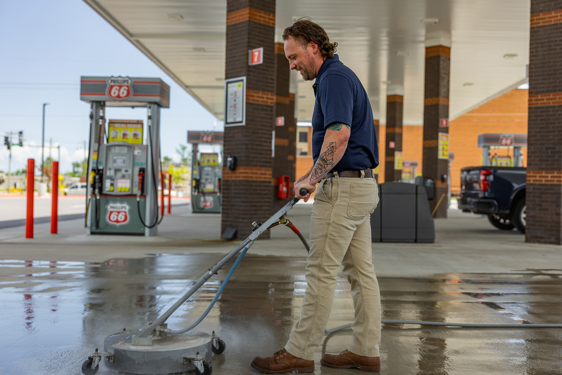 How Convenience Stores Save Money with Spraymaster 