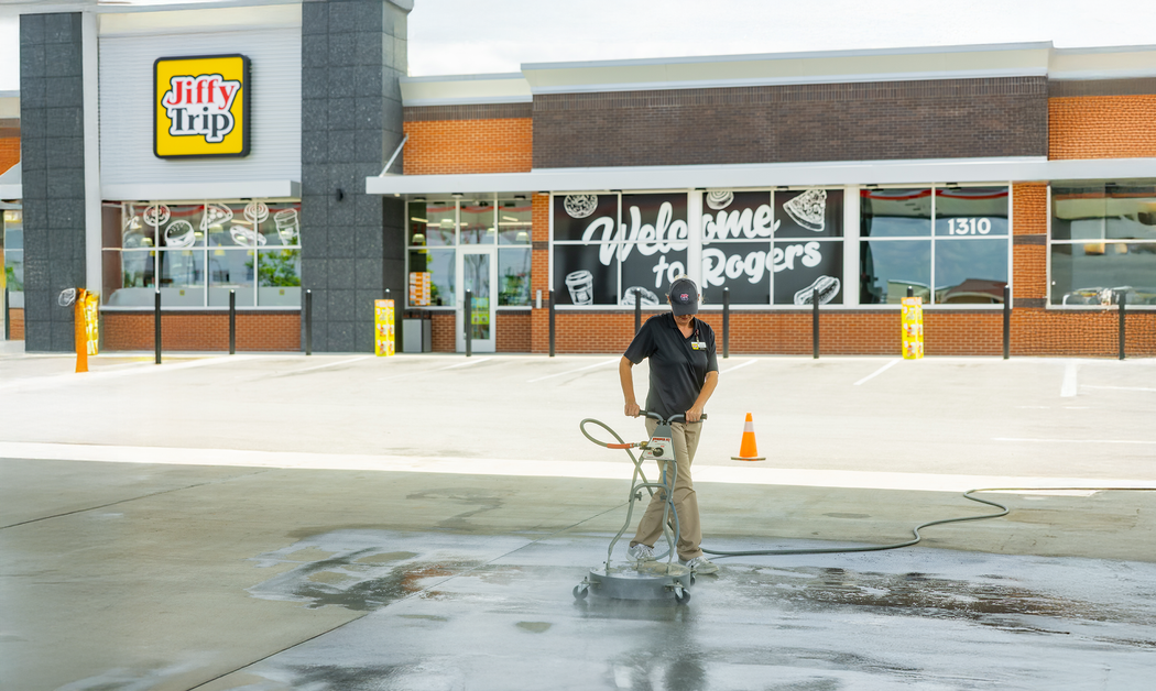 Convenience Store Cleaning Systems | Spraymaster